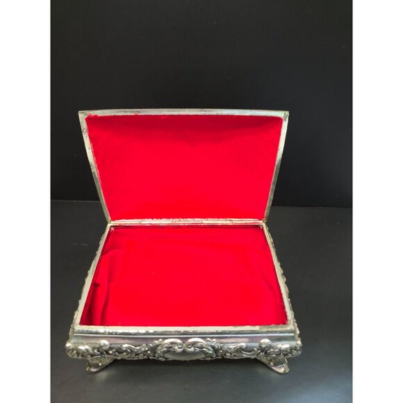 Vintage Jewelry Box Romantic Embossed courting Floral Detail Ornate Trinket Box - Picture 4 of 14